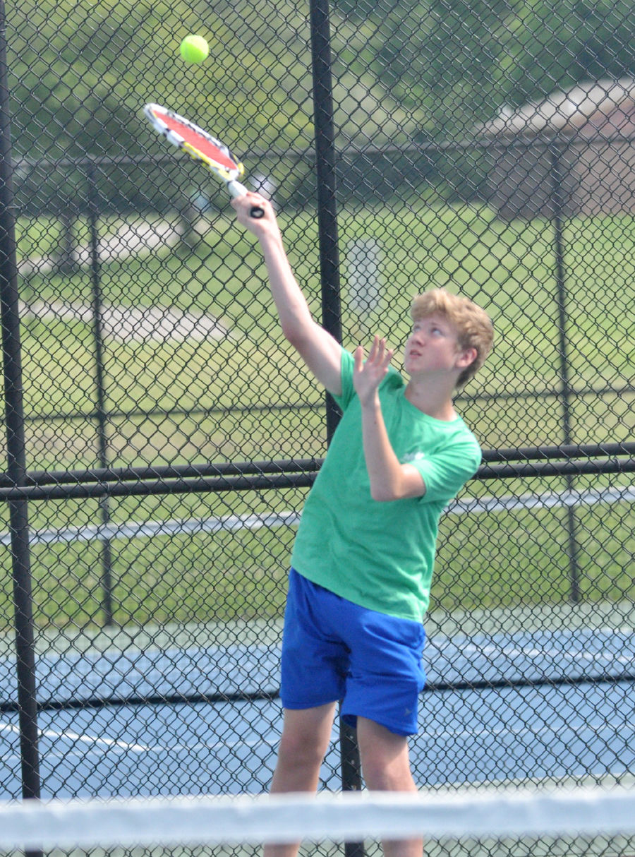 Youth tennis 2.jpg